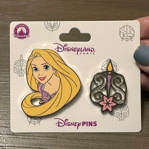 Disneyland Paris DLRP DLP Tangled Princess Rapunzel Lantern 2 Pin Set 2025